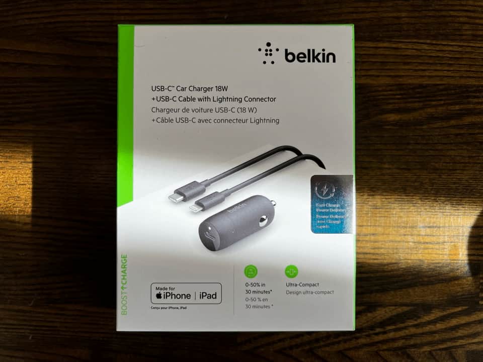 Belkin カーチャージャー F7U099BT04-BLK-A 箱